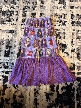 Girls Disney Descendants Bell bottoms Size 4T